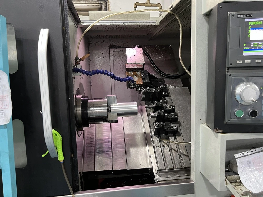 Precision CNC lathe machining