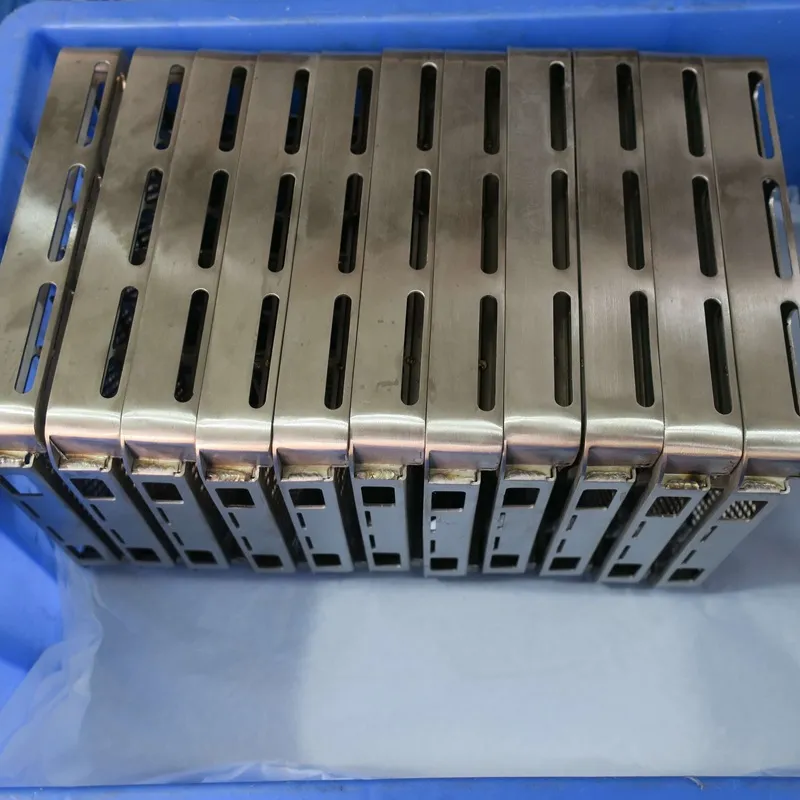 Robotic laser welding on ultra-thin sheet metal with a narrow heat-affected zone