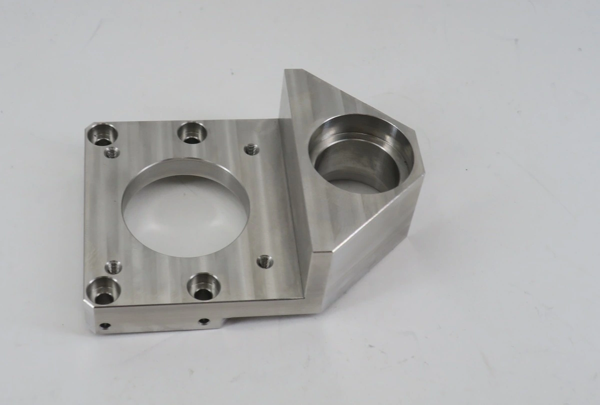 Close-up of smooth metal surface after face milling, illustrating high precision and surface quality