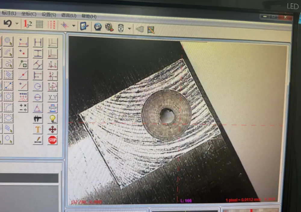Burrs left in the small hole of collimator tube