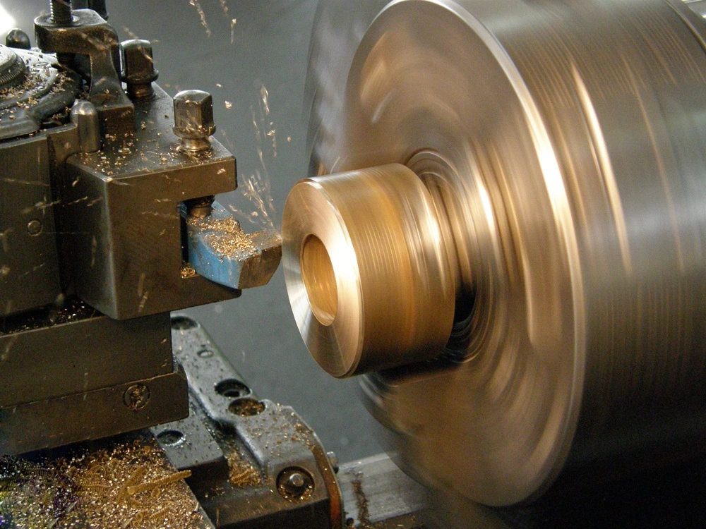 CNC turning process of bronze alloy component for precision industrial machining