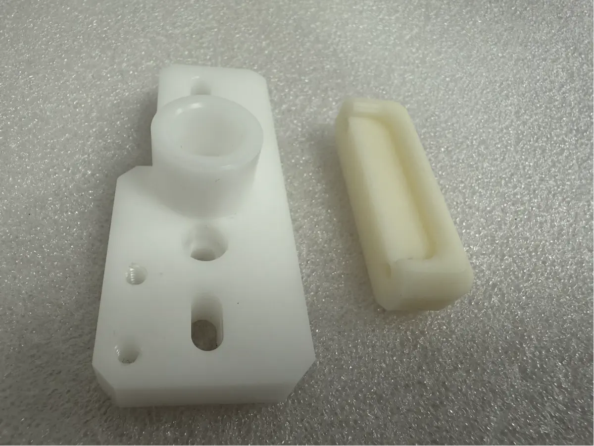 CNC turning process of white POM Delrin plastic compon