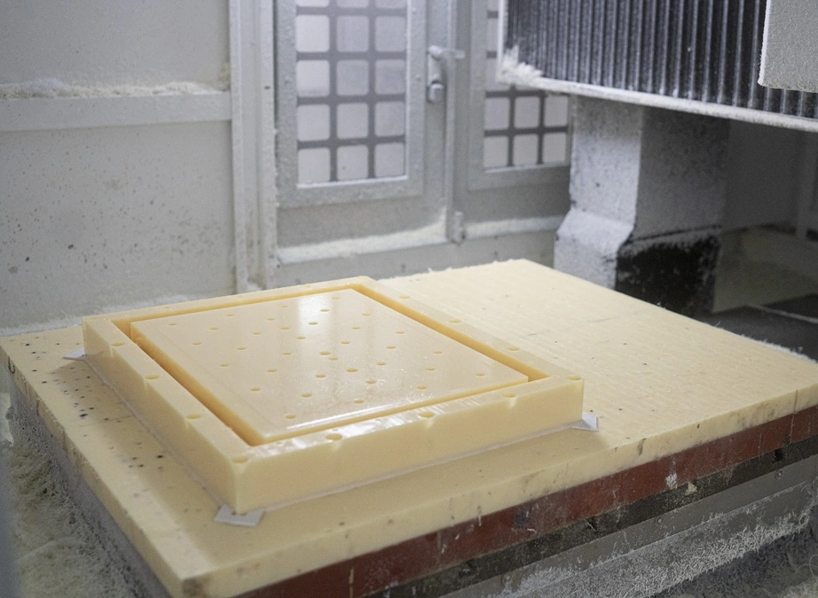 CNC machining of PEEK material for precision plastic components