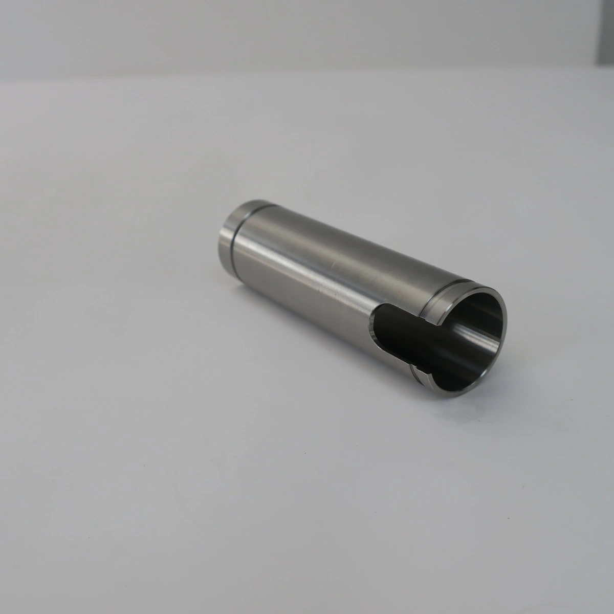 Machined 4130 steel tubular component