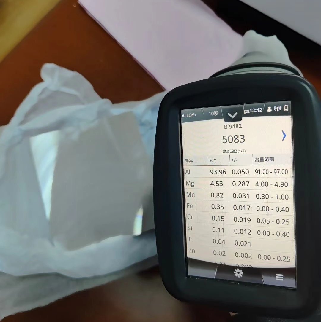 Aluminum alloy verification with analyzer