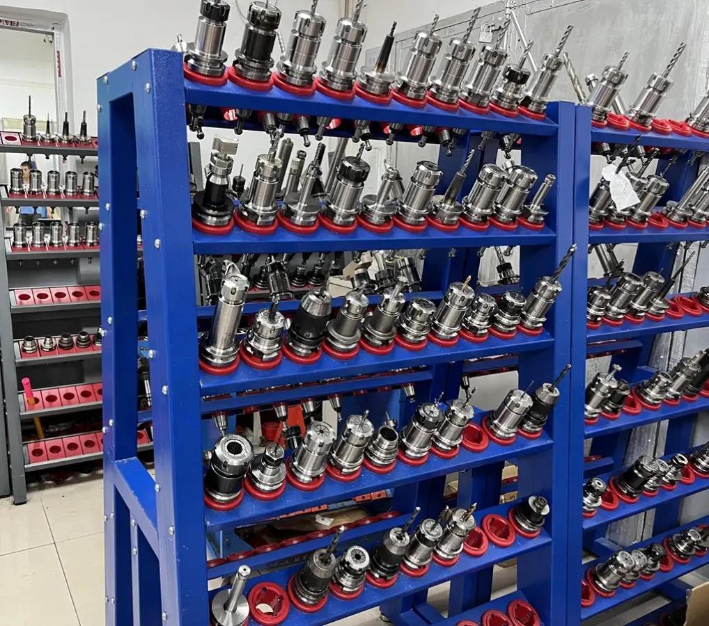 CNC cutting tools for milling operations