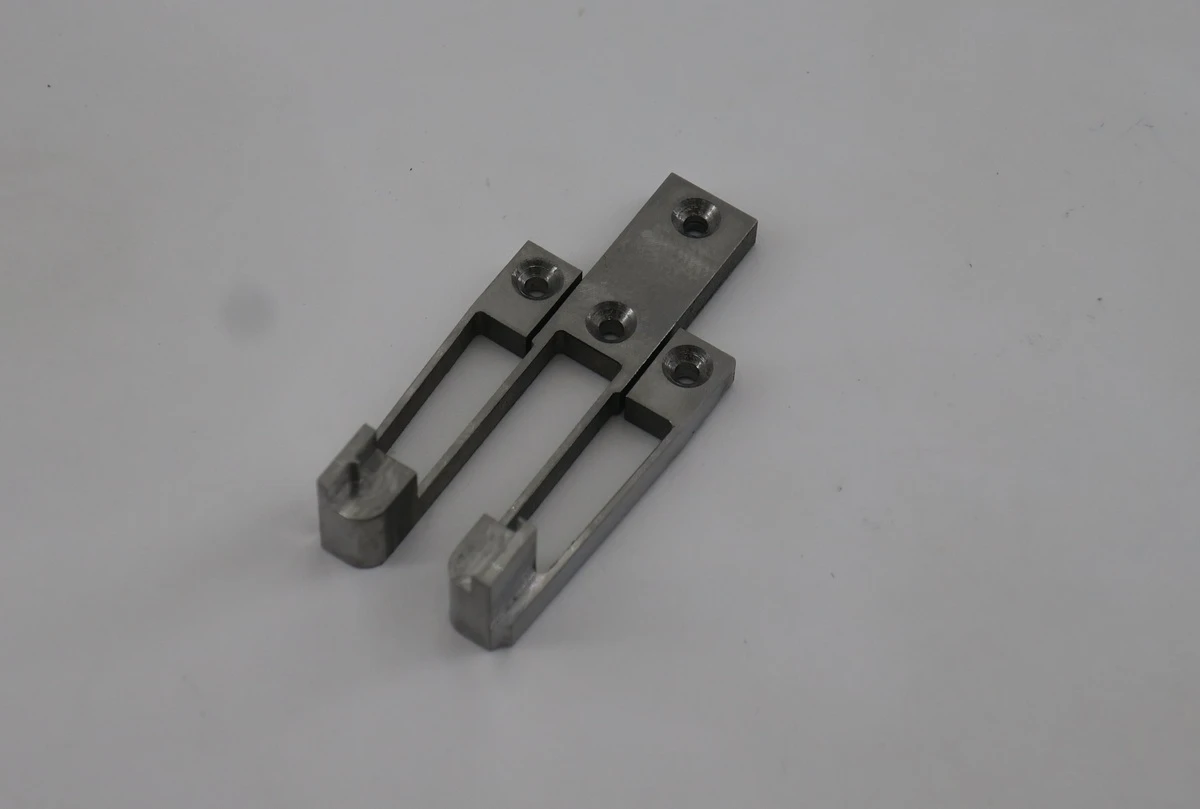 AISI 416 tempered precision jaw CNC machined part