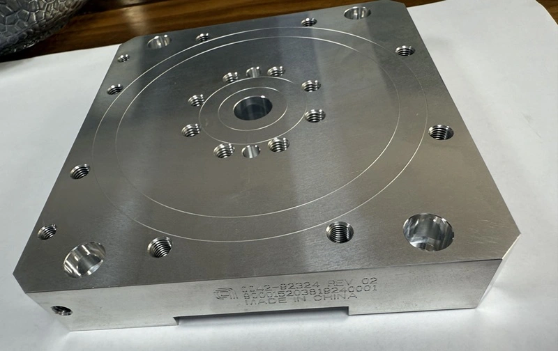 Precision O-ring grooves on a vacuum sealing plate