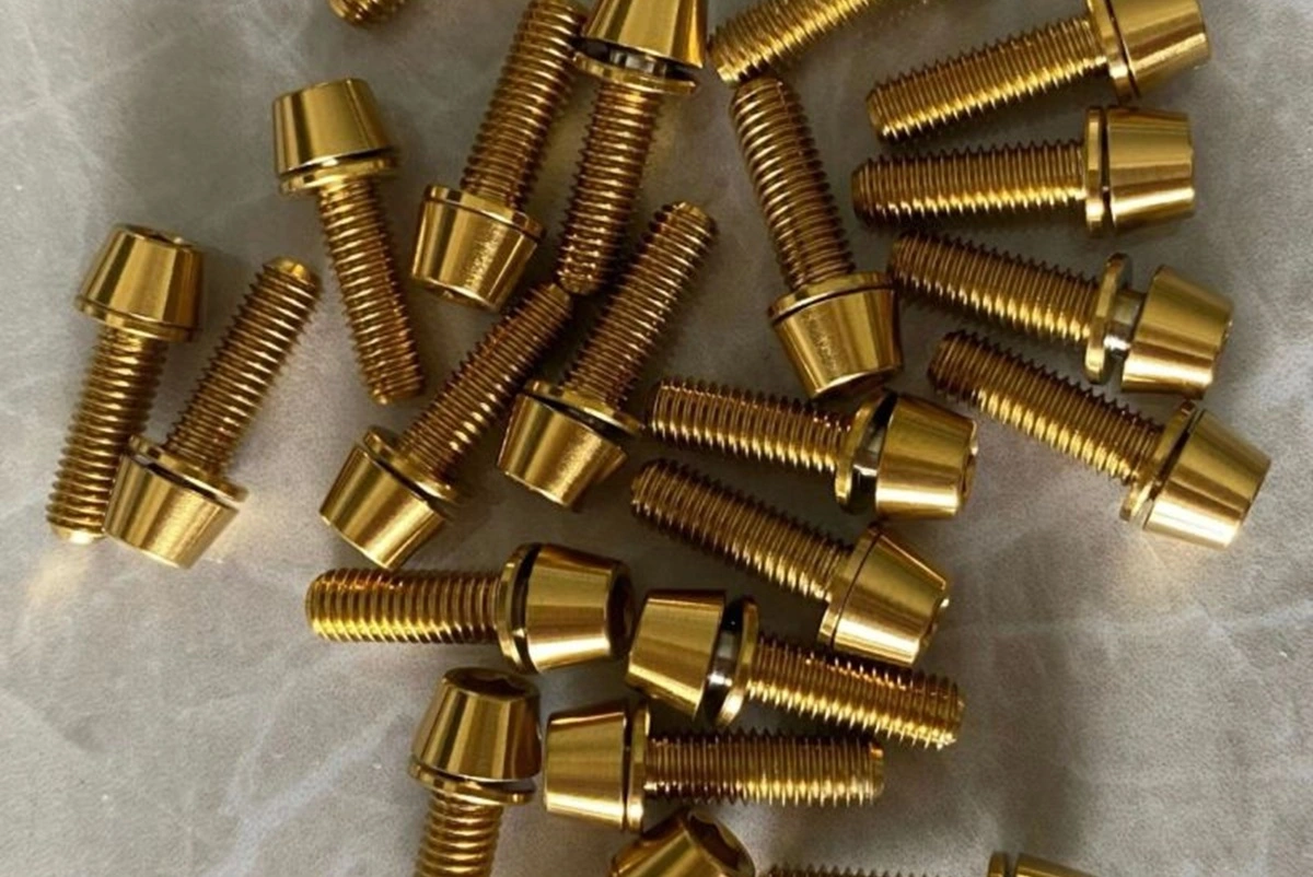 Grade 5 titanium high-strength bolts