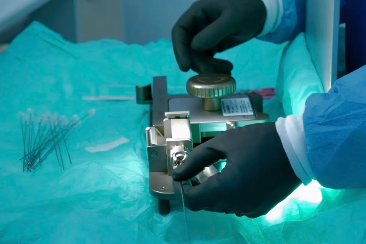 Medical device prototype assembly and testing